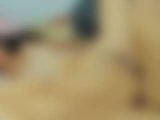 Live cam show with ChloeOhiggins - Athletic Teen (18+) on camtv