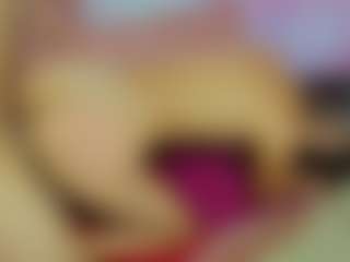 ChloeOhiggins's Live Sex Cam Show
