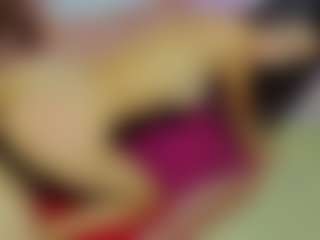 ChloeOhiggins's Live Sex Cam Show