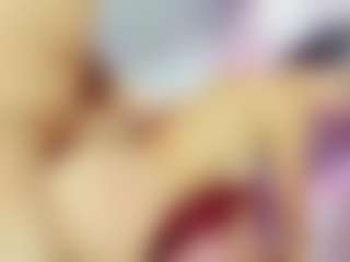 Live cam show with ChloeOhiggins - White on xxxlivecams.org | colombia