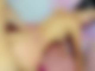 ChloeOhiggins's Live Sex Cam Show