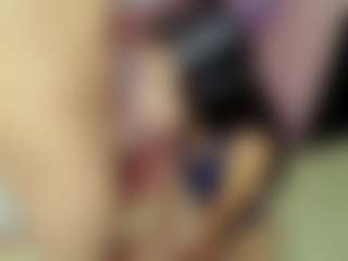 Live cam show with ChloeOhiggins - Ball Sucking on CSO-WL