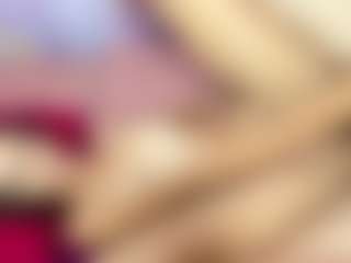Live cam show with ChloeOhiggins - Facesitting on CamwithHer