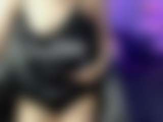 Live cam show with Eleanor-Lily - College Teen (18+) on Dolls Live