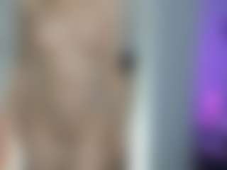 Eleanor-Lily's Live Sex Cam Show