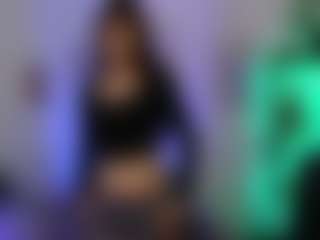 Live cam show with EllaYoung18 - Role Play on xplaylive.com