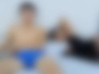 Laury-and-axel's Live Sex Cam Show