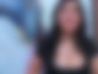 Leslyy19's Live Sex Cam Show