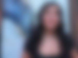 Leslyy19's Live Sex Cam Show