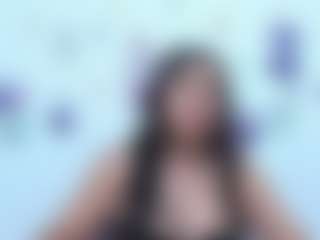 Leslyy19's Live Sex Cam Show