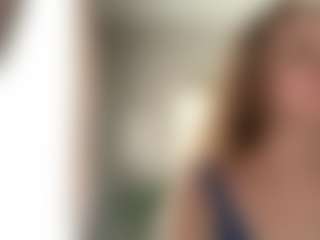 Live cam show with SherronNienow - Legs on Uber Horny