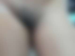 Live cam show with Charlot-noa - Double Penetration on Camsoda