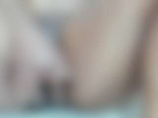 Live cam show with Charlot-noa - Normal on livesuperchat.net