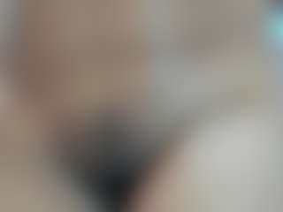 Live cam show with Charlot-noa - Shower on livesuperchat.net