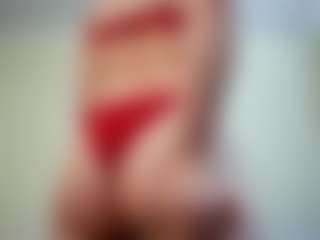Live cam show with KendaShad - Mature on instabang