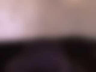 Live cam show with Vanessaaskyy - Athletic Middle Aged on Streamer API