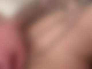baileylovesit's Live Sex Cam Show