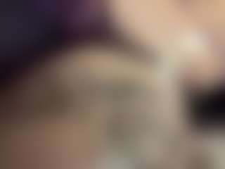 baileylovesit's Live Sex Cam Show