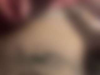 baileylovesit's Live Sex Cam Show