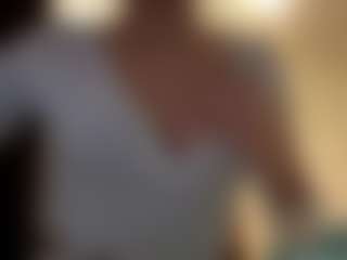 Live cam show with Mika - Striptease Asian on madthumbs