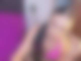 KendaallFox69's Live Sex Cam Show