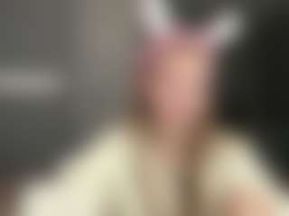 Live cam show with Luna - New Bedroom on Nude Chat * 1 On 1 Webcam Sex * Live Cam Show
