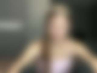 Live cam show with Luna - Ass Clapping on Camsoda