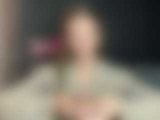 Luna's Live Sex Cam Show