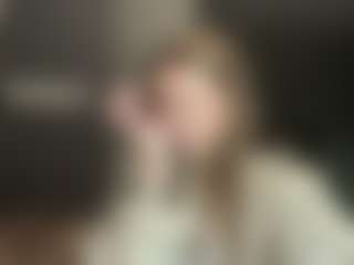 Live cam show with Luna - Drinking on parknlotfishbdy