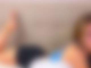 Live cam show with MarshaGriffin - Blue Eyes on sexytreat.net