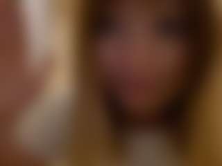 Live cam show with Karinaaa - Domination on luckytryst.com