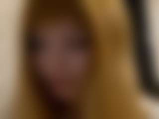 Karinaaa's Live Sex Cam Show