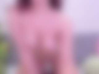 Live cam show with Symphonny - Dildo Or Vibrator on TeamSkeetLive