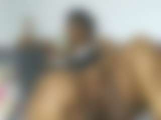 ThickianaRiderとのライブチャットショー - CamsodaのNew Blowjob