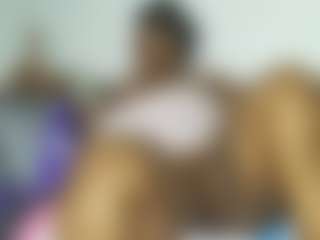 ThickianaRider's Live Sex Cam Show