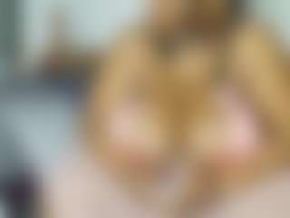 ThickianaRider's Live Sex Cam Show