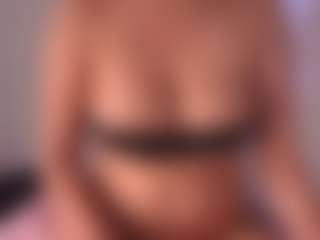 VictoriaH's Live Sex Cam Show