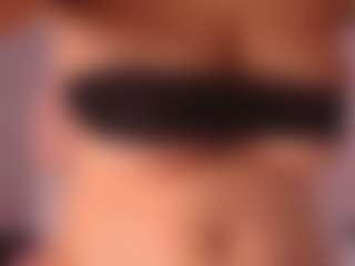 VictoriaH's Live Sex Cam Show