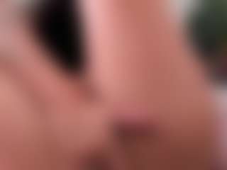 Yuamodelts's Live Sex Cam Show