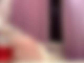 Show live cam dengan YukoYessios - Average di Camsoda
