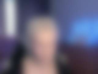 Live cam show with Enigmadesert - Gray Eyes on Fling VIP Chat