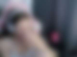 Helen's Live Sex Cam Show