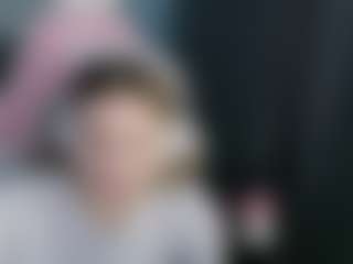 Live cam show with Helen - Play on Soda Cam