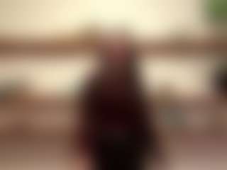 Live cam show with KennethHumpert - Granny BBW on friskycurves.com
