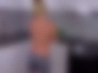 LorrianeVogl's Live Sex Cam Show