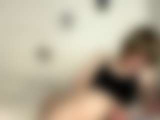 sofiesoft77's Live Sex Cam Show