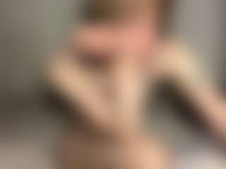 sofiesoft77's Live Sex Cam Show