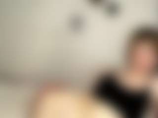 sofiesoft77's Live Sex Cam Show