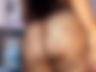 Live cam show with CurvyBombom - Doggy on Dolls Live