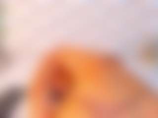 Live cam show with georginamarini - Blonde Hair College on Gym Cam Girls